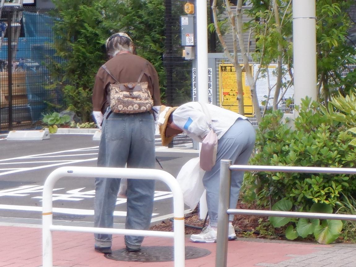 ゴミ拾い2