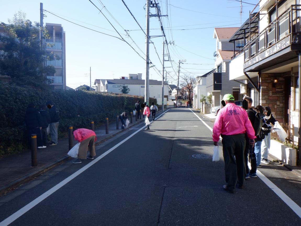 ごみ拾いの様子1