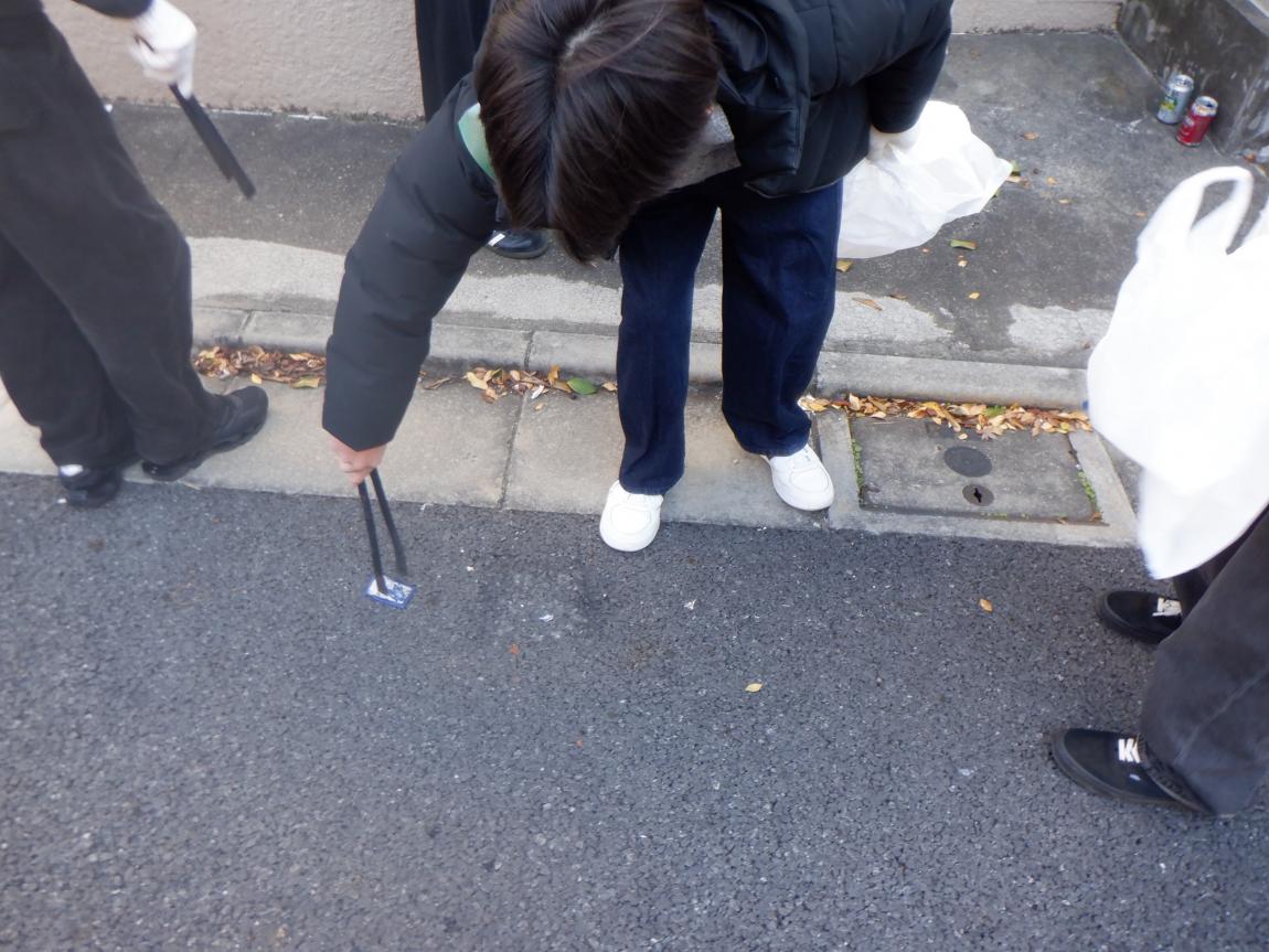 ごみ拾いの様子2