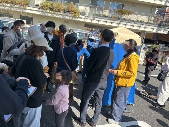 マンホールトイレの見学