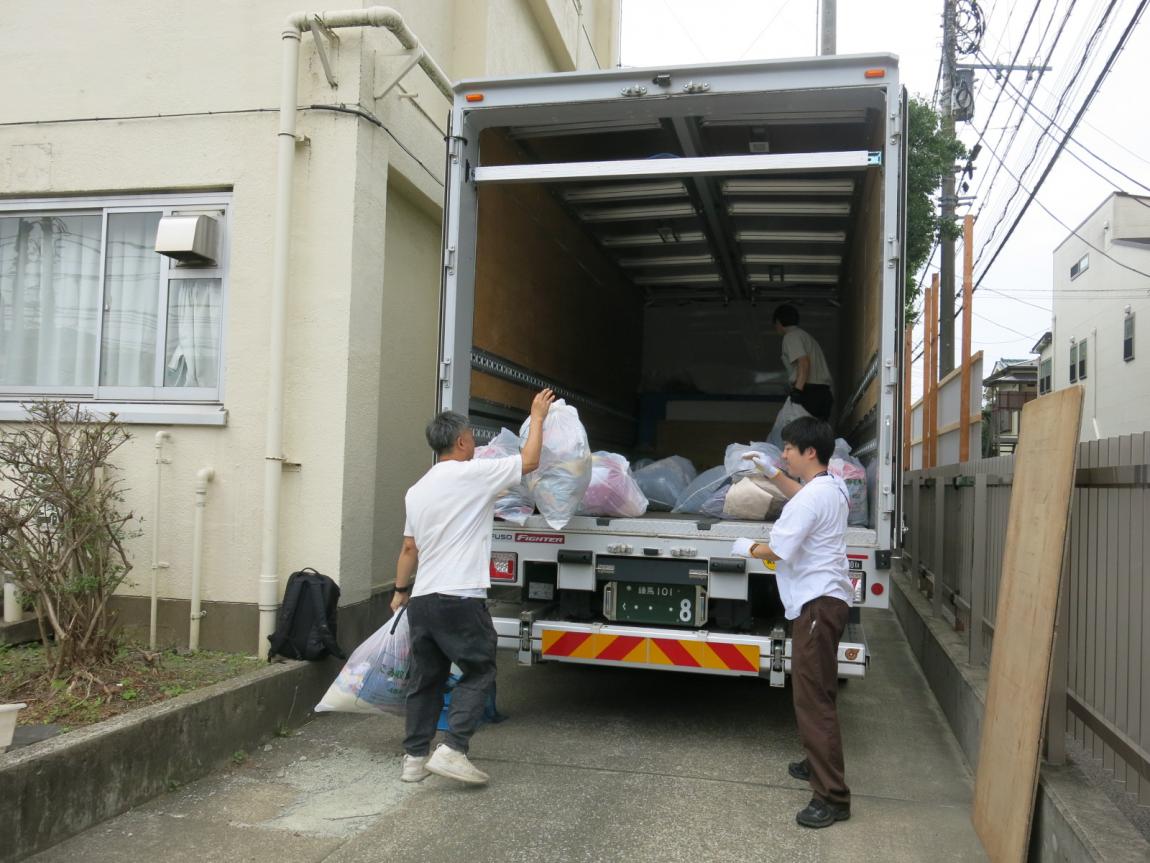 トラック