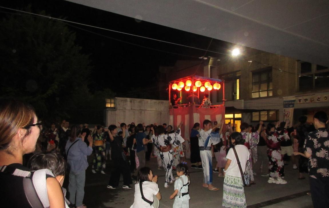 盆踊り