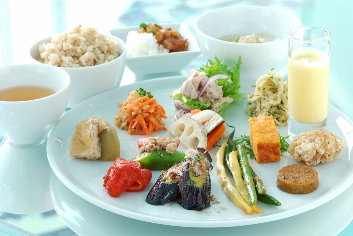 越後まつだい里山食堂での里山ビュッフェ