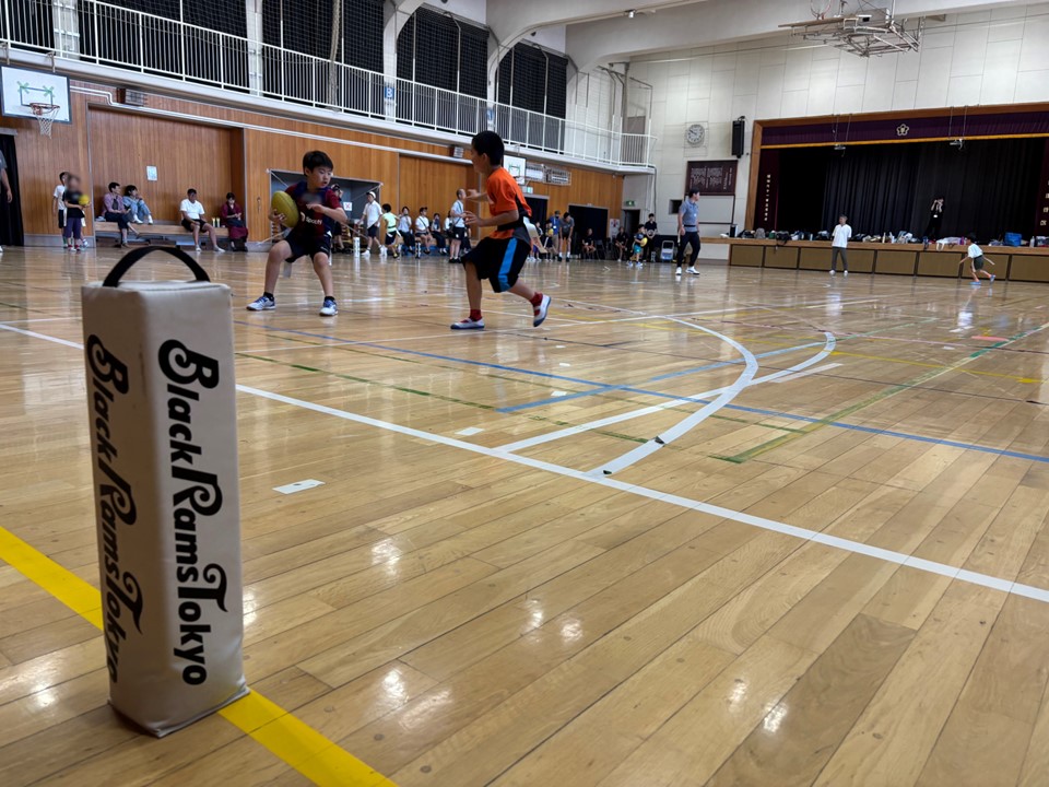 ボールをもって走る練習