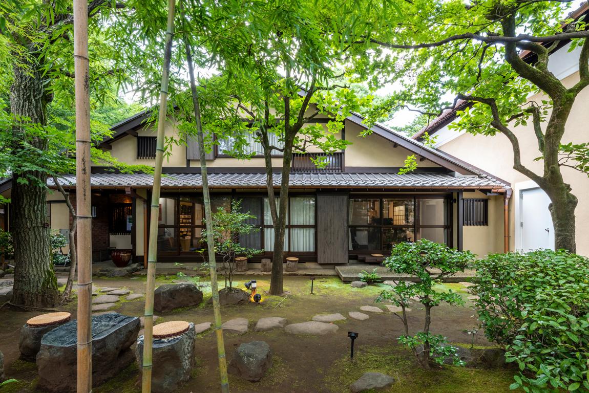 向井潤吉アトリエ館