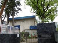 松丘幼稚園外観