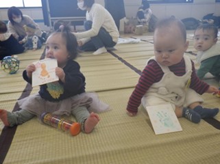 あかちゃんひろば