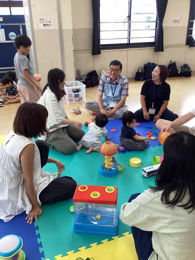 つるゴンひろば