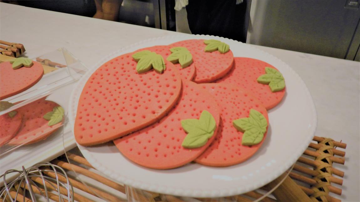 東京山手調理師専門学校講座6「苺クッキーの写真」