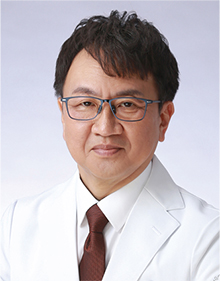 布村明彦院長の写真