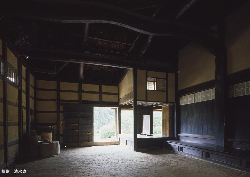 土間