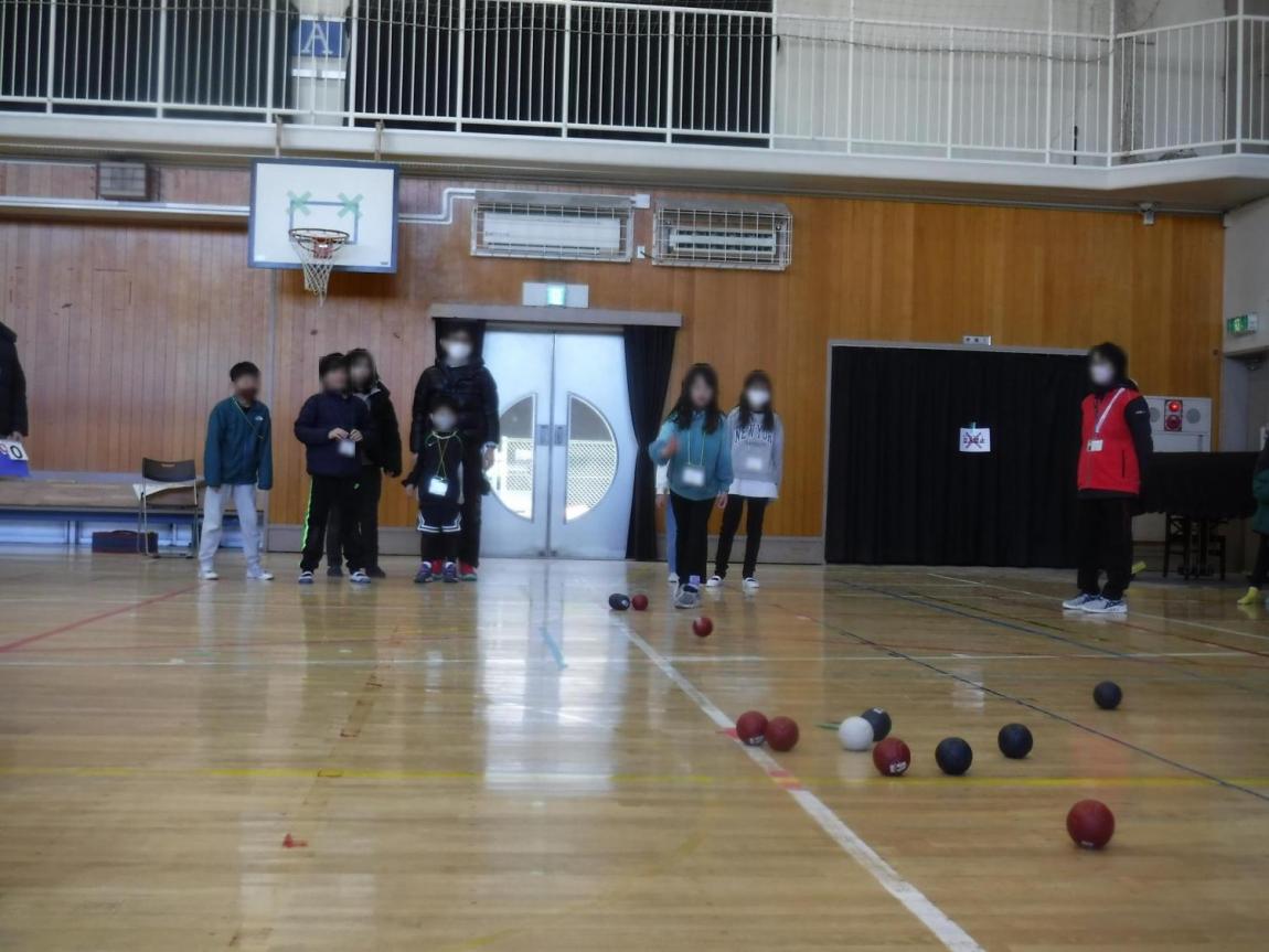 白熱する決勝戦の様子