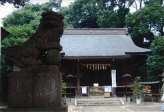 太子堂八幡神社と森