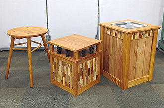 本工事で、やむを得ず伐採した樹木を活用した家具
